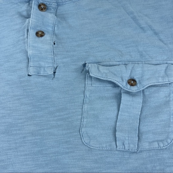 Cremieux Collection Henley Shirt Mens Small Blue Pocket Buttons - Picture 4 of 8